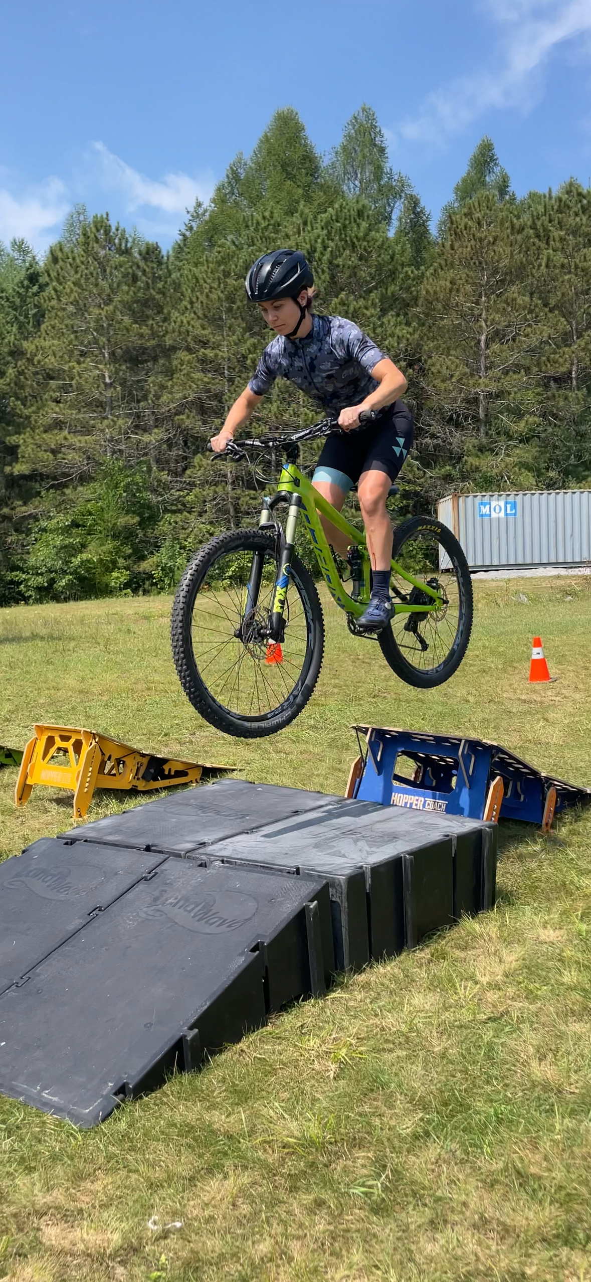 Jump & Drops On Trail Practice 2 HR