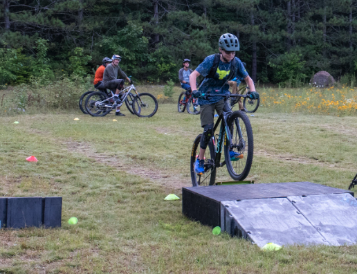 Mountain Bike Lesson small Jump front 